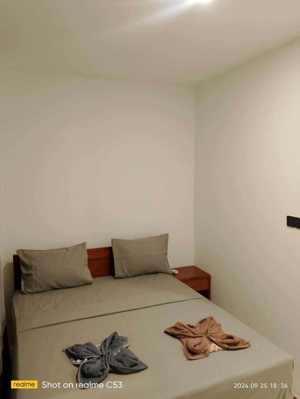 The Corner Homestay Kuta  Esterno foto