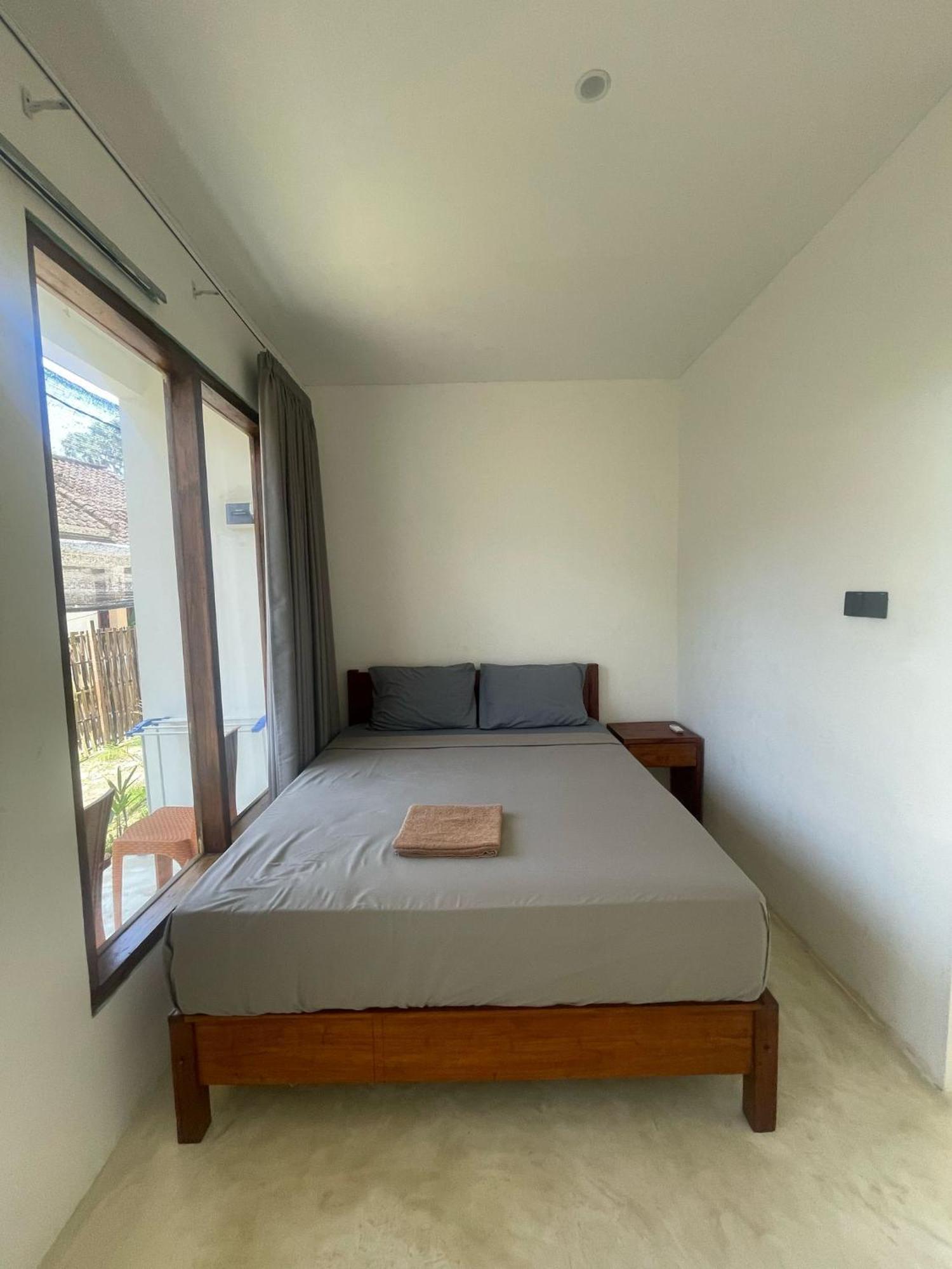The Corner Homestay Kuta  Esterno foto